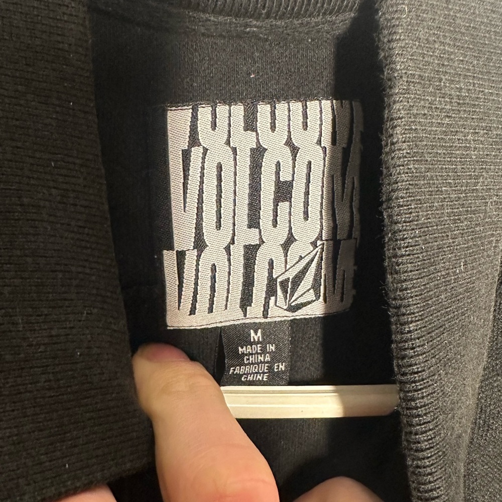 Volcom Polo - Picture 2 of 2